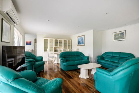 Sand And Foam - Kalgoorlie Accommodation 2
