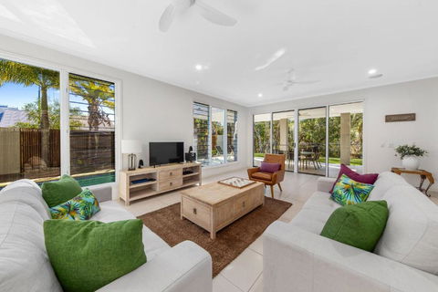 Sand And Sea Beach House - Kalgoorlie Accommodation 2