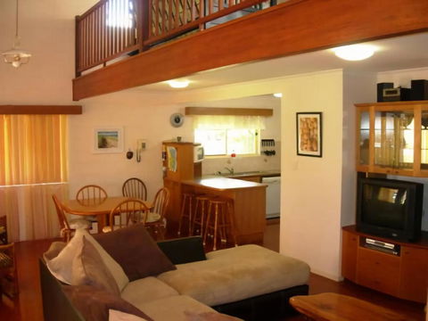 Sand Piper Cottage Rainbow Beach - Kalgoorlie Accommodation 2