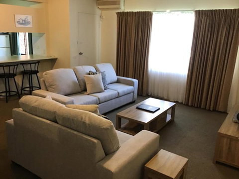 Sandcastles Holiday Apartments - Kalgoorlie Accommodation 1