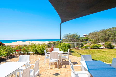 Sandcastles On Currumbin Beach - Kalgoorlie Accommodation 1