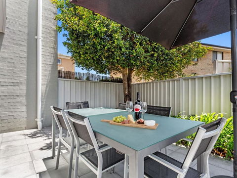 Sandcastles 7 8 Ala Moana Way - Kalgoorlie Accommodation 1