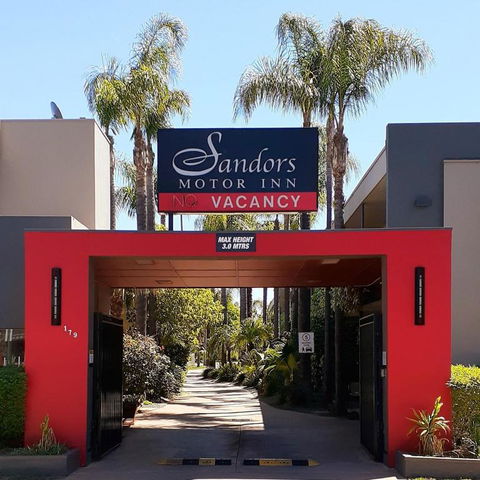 Sandors Motor Inn - Kalgoorlie Accommodation 0
