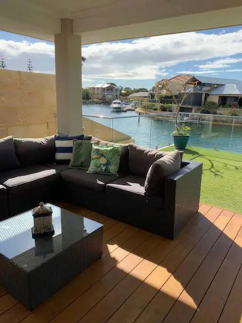 Sandpiper Island Tranquil Waterfront Views & Jetty - Kalgoorlie Accommodation 2