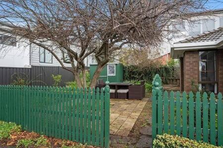 Sandy Bay Cozy Cottage Close To CBD - Kalgoorlie Accommodation 3