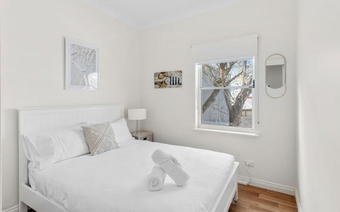 SEA BREEZE @ Smugglers Inn - Kalgoorlie Accommodation 1