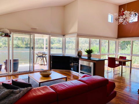 Silkwood Estate - Kalgoorlie Accommodation 1