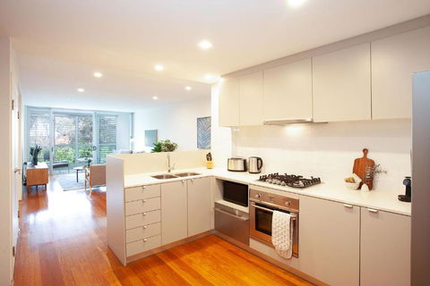 Slow Beam, Bondi Beach Isyd - Kalgoorlie Accommodation 3