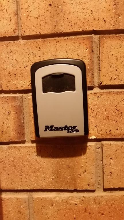 Smoky Bay Holiday Home - Kalgoorlie Accommodation 2