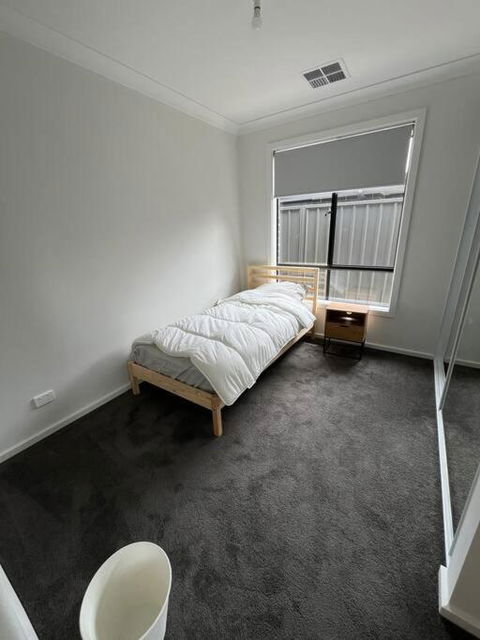 Sturt Home - Kalgoorlie Accommodation 3