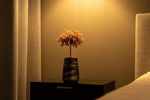 Stylish Serenity At Sunrise - Kalgoorlie Accommodation 1