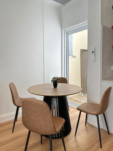 Sydney CBD Newly Renovated Large Terrace - Kalgoorlie Accommodation 1