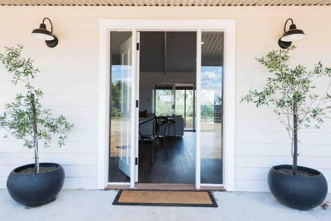 The Bungalow Cottage - Kalgoorlie Accommodation 1