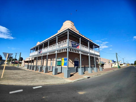 The Club Hotel Collie - Kalgoorlie Accommodation 1