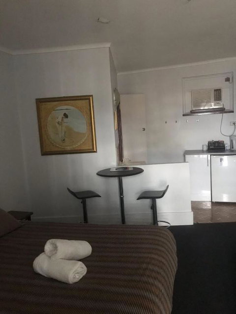 The Flinders Hotel Motel Port Augusta - Kalgoorlie Accommodation 3