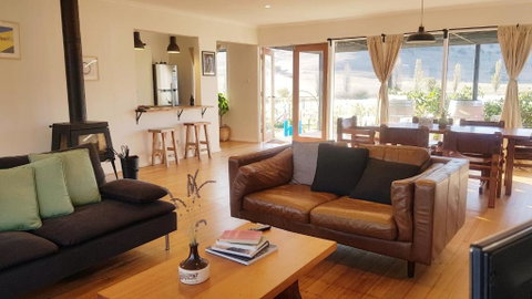 The Harvest, Ese Vineyard Cottage - Kalgoorlie Accommodation 1