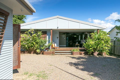 Beachside Cottages - Kalgoorlie Accommodation 2