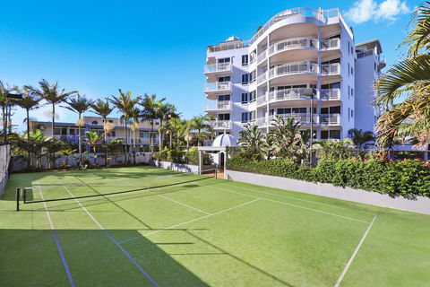 Beachside Resort Kawana Waters - Kalgoorlie Accommodation 3