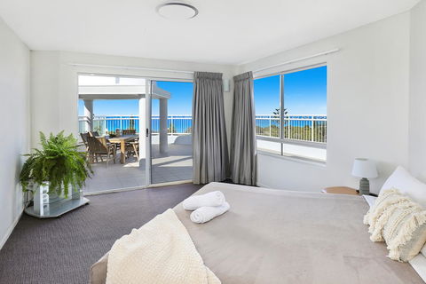 Beachside Resort Kawana Waters - Kalgoorlie Accommodation 1