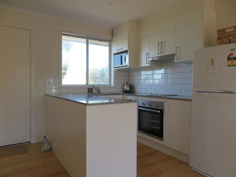 Beachside Rest - Kalgoorlie Accommodation 3