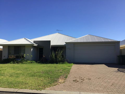 Beachwood House - Broadwater - Kalgoorlie Accommodation 0
