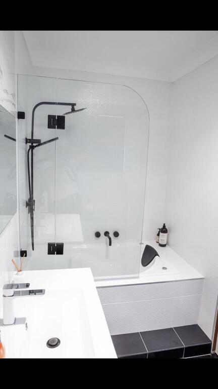 Beautiful Home Norwest Of Sydney - Kalgoorlie Accommodation 3