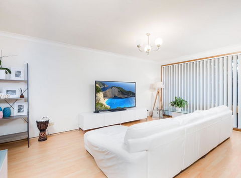 Beautiful Home Norwest Of Sydney - Kalgoorlie Accommodation 0