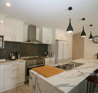 Bedrock - 11 Twynam Street Jindabyne - Kalgoorlie Accommodation