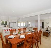 Bella House - Kalgoorlie Accommodation