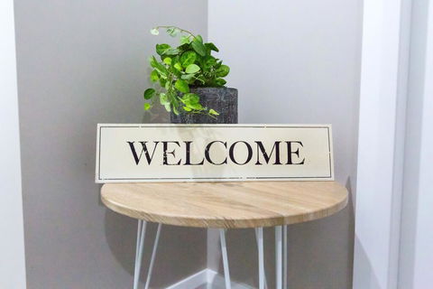 Best Central Wagga Townhouse - Kalgoorlie Accommodation 1