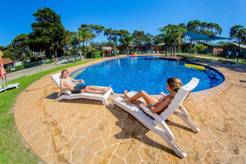 BIG4 Moruya Heads Easts Dolphin Beach Holiday Park - Kalgoorlie Accommodation 1