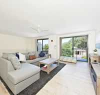 Birdsong  Nelson Bay - Kalgoorlie Accommodation