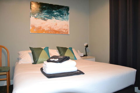Black Diamond Lodge - Kalgoorlie Accommodation 3