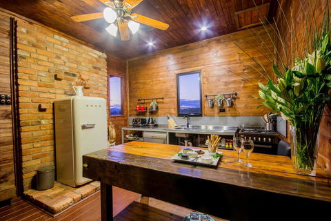 Blaxland's Cottage - Kalgoorlie Accommodation 3