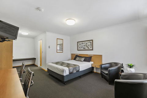 Blue Shades Motel - Kalgoorlie Accommodation 2