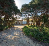 Bluetopia - Sparkling Solar Heated Pool - Kalgoorlie Accommodation