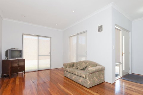 The Lane, Doubleview - Kalgoorlie Accommodation 1