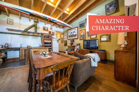 The Spotted Cow,city Fringe,pet Friendly-Free Wine - Kalgoorlie Accommodation 0