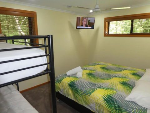 The Summit Rainforest Retreat - Kalgoorlie Accommodation 2