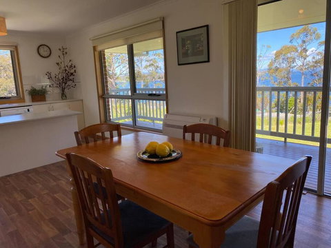 Three Island Escape - Dover - Kalgoorlie Accommodation 1