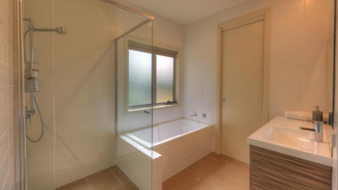 Tides Reach - Kalgoorlie Accommodation 2