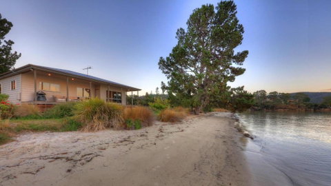 Tides Reach - Kalgoorlie Accommodation 1