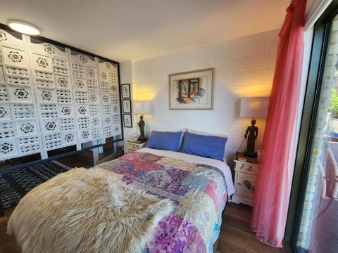 Waterfront Abode - 2 Bedrooms - Kalgoorlie Accommodation 3