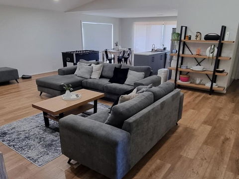 Wellington Marina70 - Kalgoorlie Accommodation 2