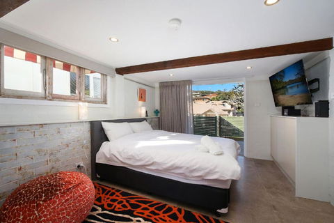 White Beach Studio - Kalgoorlie Accommodation 2