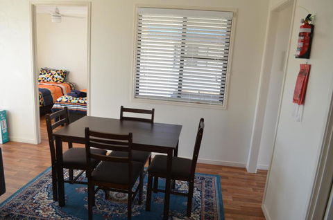 Wondai Accommodation Units And Villas - Kalgoorlie Accommodation 2