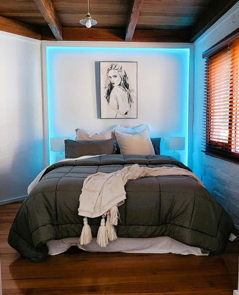 Daylesford - FROG HOLLOW ESTATE - The Homestead - Kalgoorlie Accommodation 2