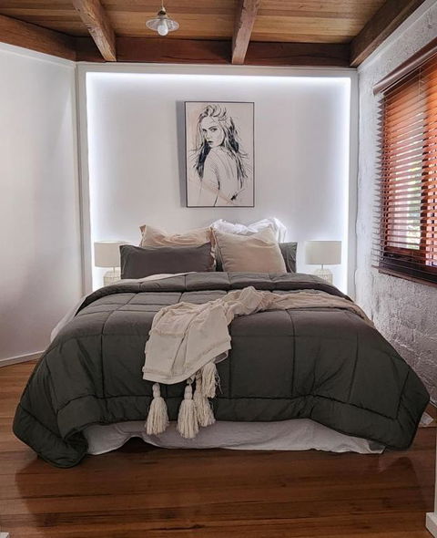 Daylesford - FROG HOLLOW ESTATE - The Homestead - Kalgoorlie Accommodation 1