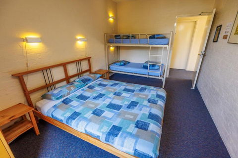 YHA Grampians Eco, Halls Gap - Kalgoorlie Accommodation 3