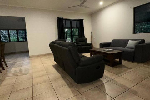 Howard Springs Tropical Getaway - Kalgoorlie Accommodation 2